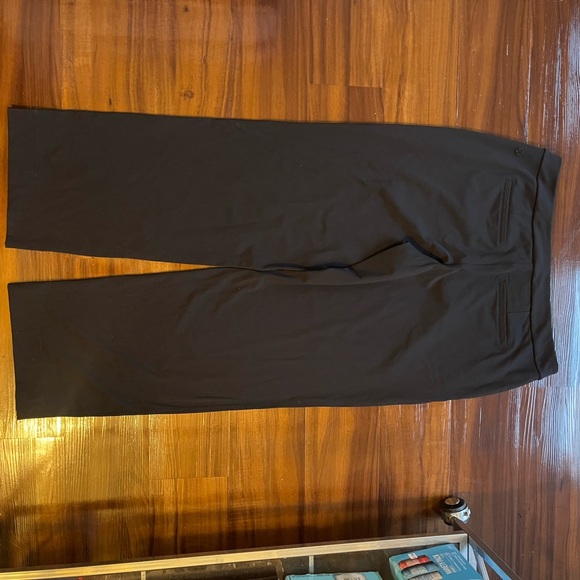 Lululemon XL Luxtreme Mid-Rise Straight-Leg Trouser - Picture 7 of 9